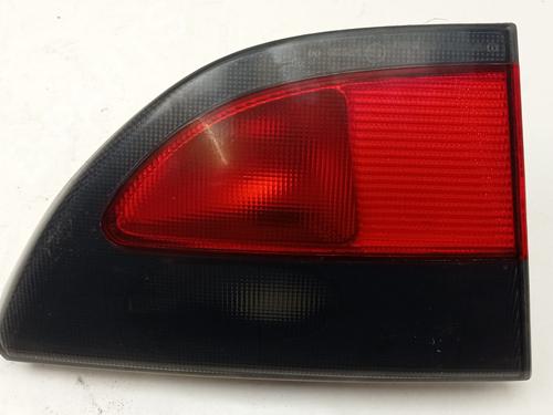Venstre baglygte bagklap RENAULT MEGANE I Classic (LA0/1_) 1.9 D (LA0A, LA0U, LA0R) (64 hp) 28817651
