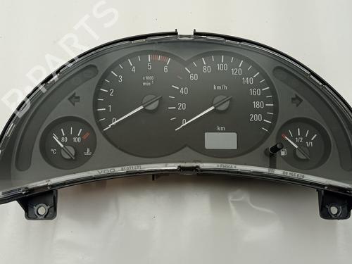 Used Instrument cluster Instrument cluster OPEL CORSA C (X01) [2000-2009] 33936381 33936381