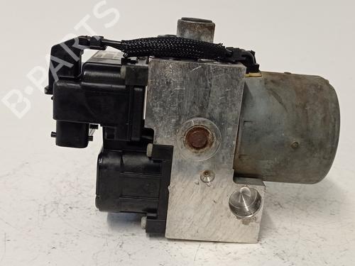 Used ABS pump NISSAN TERRANO II (R20) 3.0 Di 4WD (154 hp) 7092271