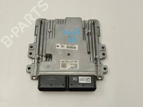 Used Engine control unit (ECU) Engine control unit (ECU) KIA CEED (CD) 1.4 T-GDI (140 hp) 36470045 36470045