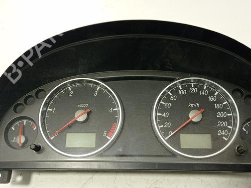 Used Instrument cluster FORD MONDEO III (B5Y) 2.0 TDCi (130 hp) 7093488