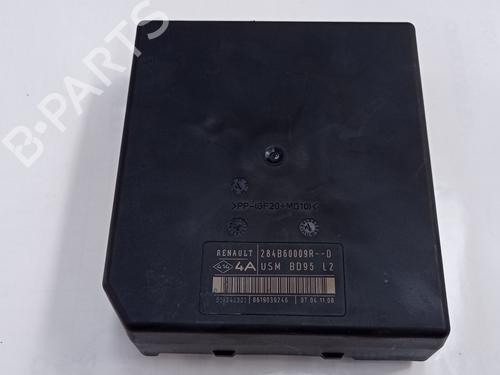 Fuse box RENAULT MEGANE III Hatchback (BZ0/1_, B3_) 1.6 16V 284B60006R  | 8619039246 | 284B60006R |