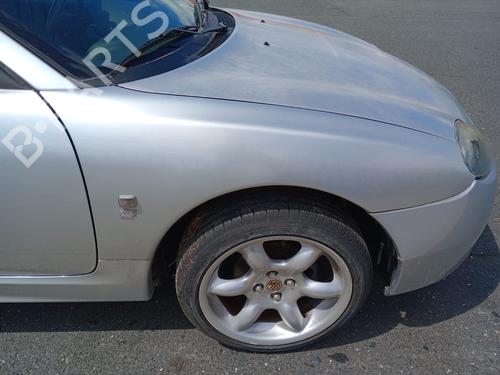 Used Right front fenders Right front fenders 38091502 38091502