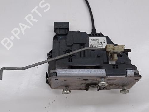 Used Front right lock OPEL CORSA D (S07) 1.3 CDTI (L08, L68) (95 hp) 22748399