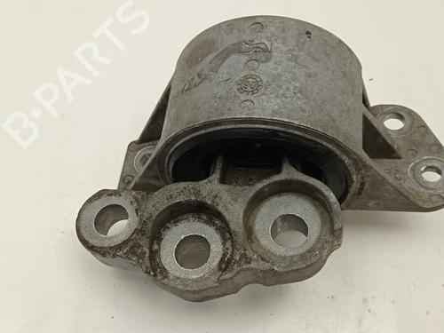 Used Engine mount FIAT GRANDE PUNTO (199_) 1.3 D Multijet (75 hp) 24821443