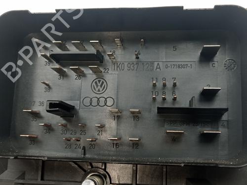 Fuse box SEAT TOLEDO III (5P2)  | BP29911394E1 