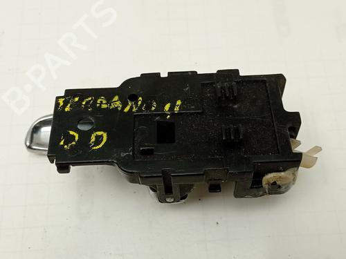 Front right interior door handle NISSAN TERRANO II (R20)  | BP25846708I14 
