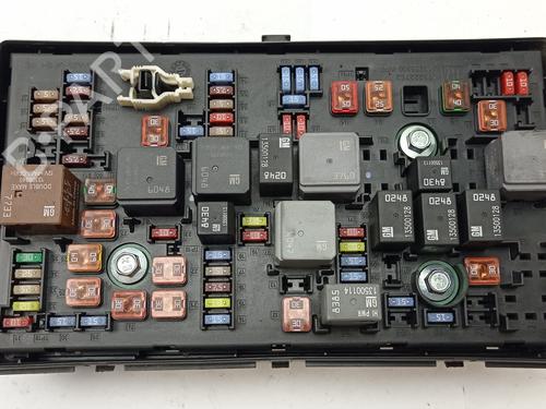 Used Fuse box OPEL INSIGNIA A (G09) [2008-2017]  27719338