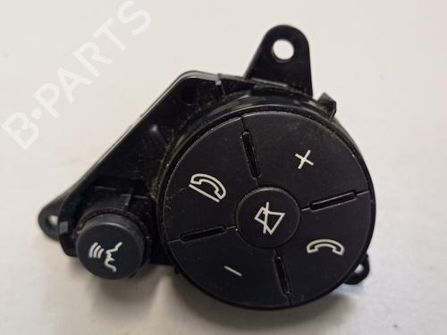 Used Steering wheel controls MERCEDES-BENZ C-CLASS (W204) C 320 CDI (204.022) (224 hp) 30134341