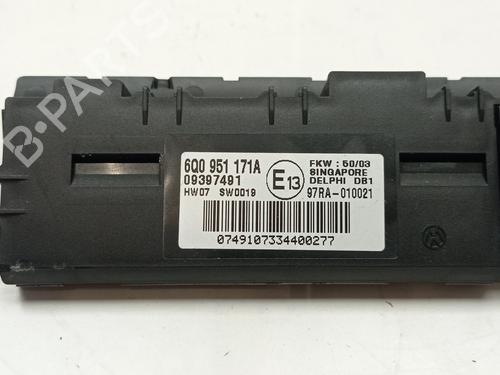 Elektronisk modul VW POLO IV (9N_, 9A_) 1.2 12V (64 hp) 29333296