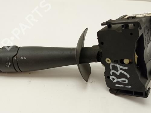 Used Steering column stalk RENAULT TRAFIC II Platform/Chassis (EL) 1.9 dCi 100 (EL0C) (101 hp) 24516768