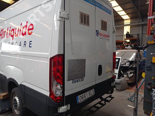 Right front window switch IVECO DAILY VI Van 33S13, 35S13, 35C13 | BP9647361C105  - Image 5