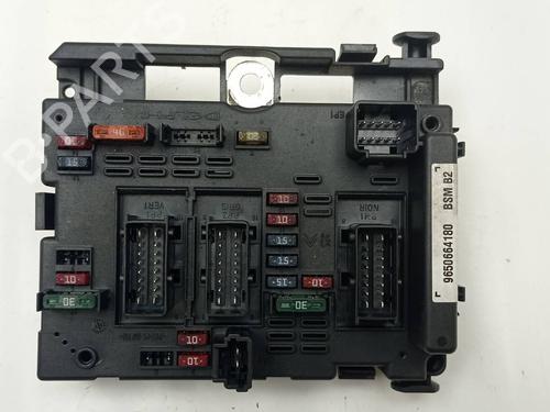 Used Fuse box Fuse box 34571215 34571215