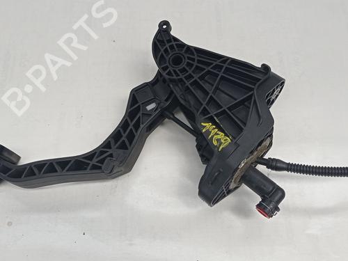 Used Clutch slave cylinder SEAT IBIZA IV ST (6J8, 6P8) 1.6 TDI (90 hp) 14167874