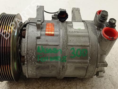 Used AC compressor NISSAN TERRANO II (R20) 3.0 Di 4WD (154 hp) 8120982