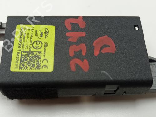 BP32074002O1 main image