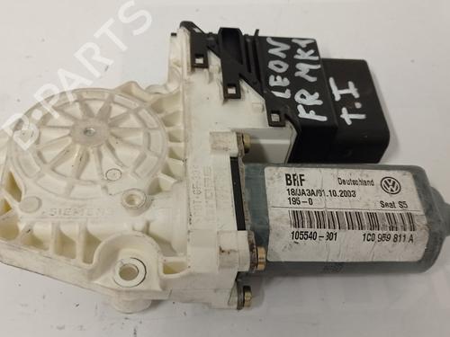Used Left rear window motor SEAT LEON (1M1) 1.9 TDI (110 hp) 8389696