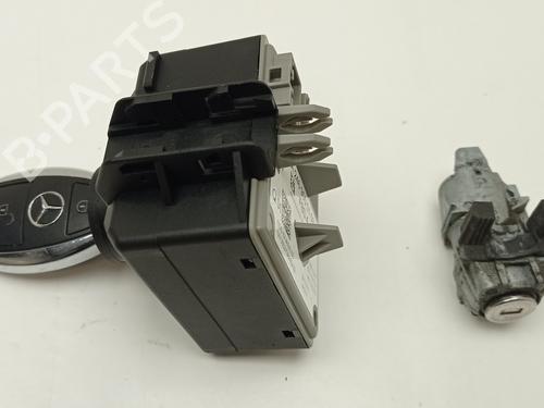 Used Ignition barrel MERCEDES-BENZ B-CLASS Sports Tourer (W246, W242) [2011-2018]  31210987