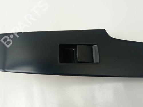 Comutador vidro trás esquerdo Comutador vidro trás esquerdo LEXUS IS I (_E1_) [1999-2005] 36409592 36409592