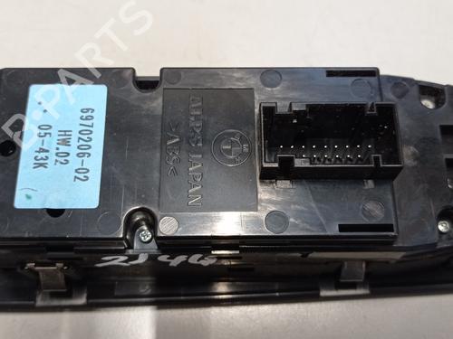 Left front window switch BMW 1 (E87)  | BP26334915I27 