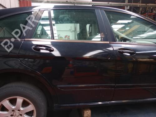 Used Right rear door MERCEDES-BENZ R-CLASS (W251, V251) R 280 CDI (251.121, 251.026, 251.126) (190 hp) 15713997
