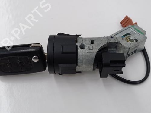 Used Ignition barrel CITROËN BERLINGO Box Body/MPV (B9) [2008-2025]  18492023