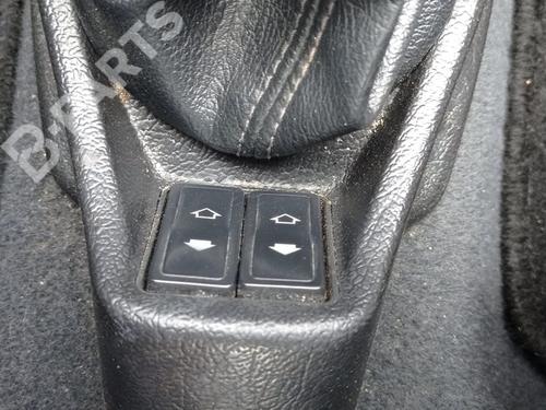 left-front-window-switch-citroen-saxo-s0-s1-15-d-1996-1997-1998-1999-2000-2001-2002-2003-2004-9648181 main image