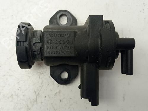 Used Electronic sensor SUZUKI GRAND VITARA I (FT, HT) 2.0 HDI 110 4x4 (SQ420D, TD82V) (109 hp) 14167986