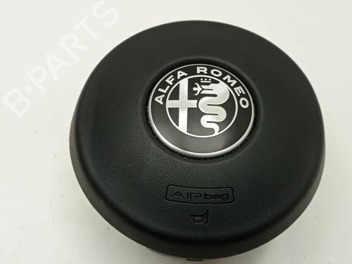 BP32073968C9 main image