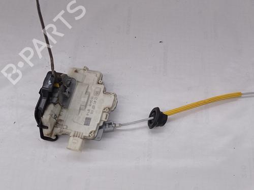 Vergrendeling rechts voor AUDI A3 Sportback (8PA) 1.9 TDI (105 hp) 15670873
