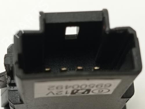 Switch IVECO DAILY VI Van | BP30134319I30