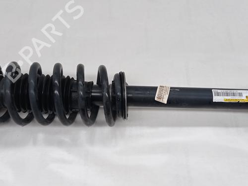 Højre fortil støddæmper MERCEDES-BENZ C-CLASS (W205) C 220 BlueTEC / d (205.002, 205.004) (170 hp) 31761139