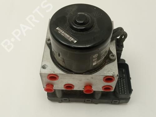 Used ABS pump VW POLO (6N2) [1999-2001]  29499402