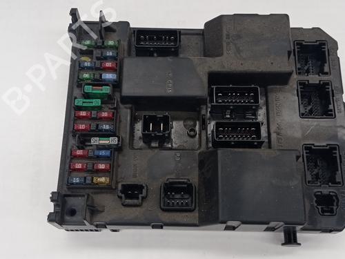 Used Fuse box PEUGEOT 307 Break (3E) 2.0 HDI 110 (107 hp) 30262916