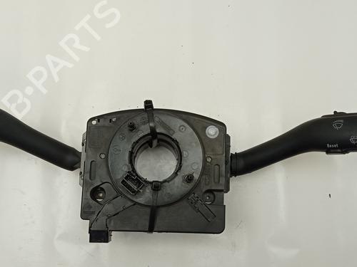Used Switch VW GOLF IV (1J1) [1997-2008]  32504325