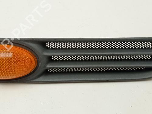 Used Left side indicator MINI MINI (R50, R53) Cooper (116 hp) 31584937