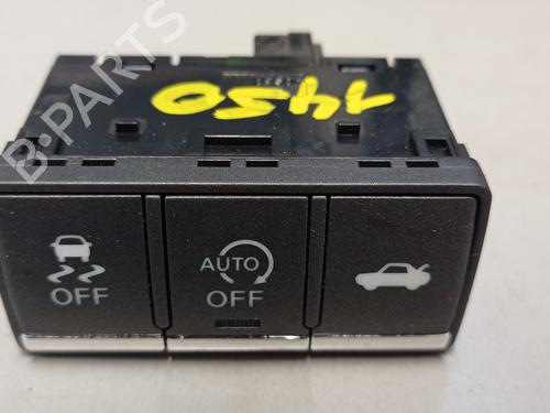 Used Switch INFINITI Q50 50 D (170 hp) 15597815