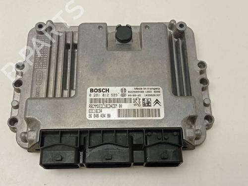 Used Engine control unit (ECU) Engine control unit (ECU) 36916283 36916283