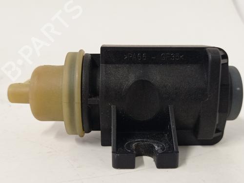 Electronic sensor AUDI A3 Sportback (8VA, 8VF) | BP30746274M84