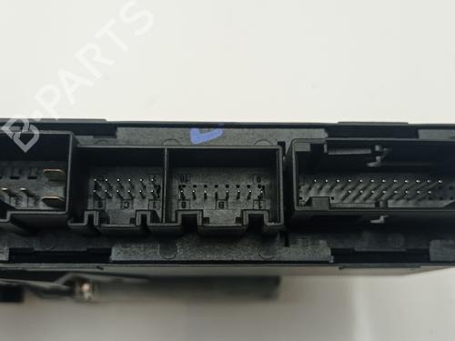 Right front window motor AUDI A4 B7 (8EC) 2.0 TDI 16V | BP29907151E20