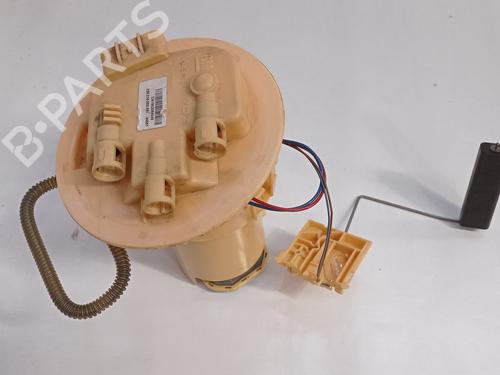 Used Fuel pump SAAB 9-3 (YS3F, E79, D79, D75) 1.9 TiD (150 hp) 17463366