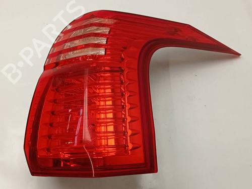 Used Right taillight Right taillight PEUGEOT 5008 (0U_, 0E_) [2009-2017] 39752727 39752727
