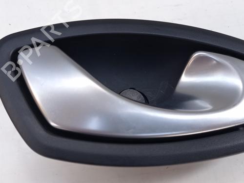 Used Front right interior door handle RENAULT MEGANE III Hatchback (BZ0/1_, B3_) [2008-2025]  10214082