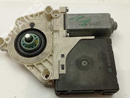 Left front window motor SEAT LEON (1P1) 2.0 TDI 16V | BP8526322E21 