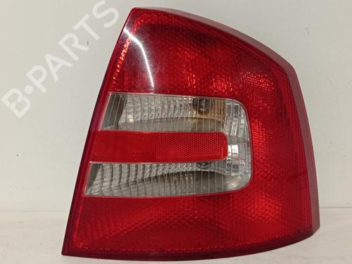 Used Right taillight SKODA OCTAVIA II (1Z3) 2.0 TDI (140 hp) 12985805