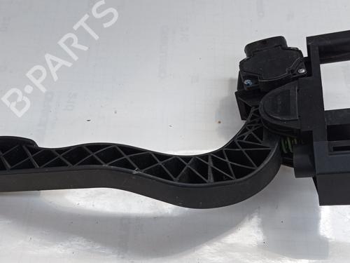 Pedal IVECO DAILY III Van [1999-2009]  31068431