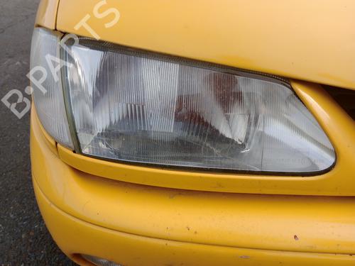 Used Right headlight RENAULT MEGANE I Coach (DA0/1_) 1.6 e (DA0F) (90 hp) 13534612