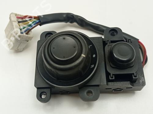 Commande retroviseurs SSANGYONG RODIUS I [2005-2025]  30124213