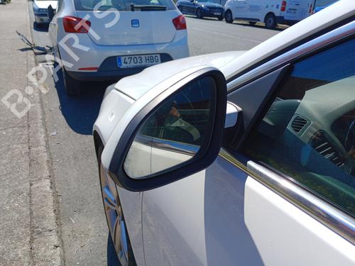 Used Left mirror OPEL INSIGNIA A (G09) [2008-2017]  19710832