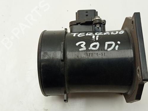 Used Mass air flow sensor NISSAN TERRANO II (R20) 3.0 Di 4WD (154 hp) 25824058